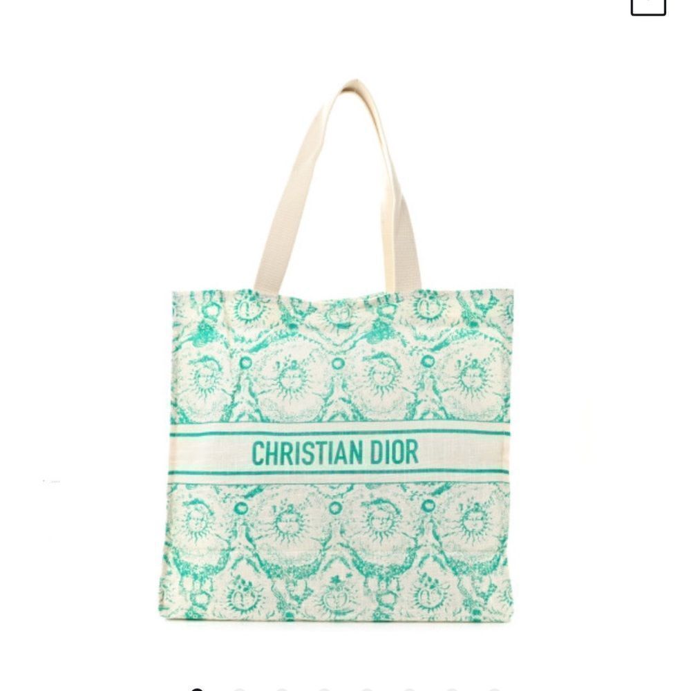 CHRISTIAN DIOR
Canvas Dioriviera Toile de Jouy Soleil Tote Aquamarina